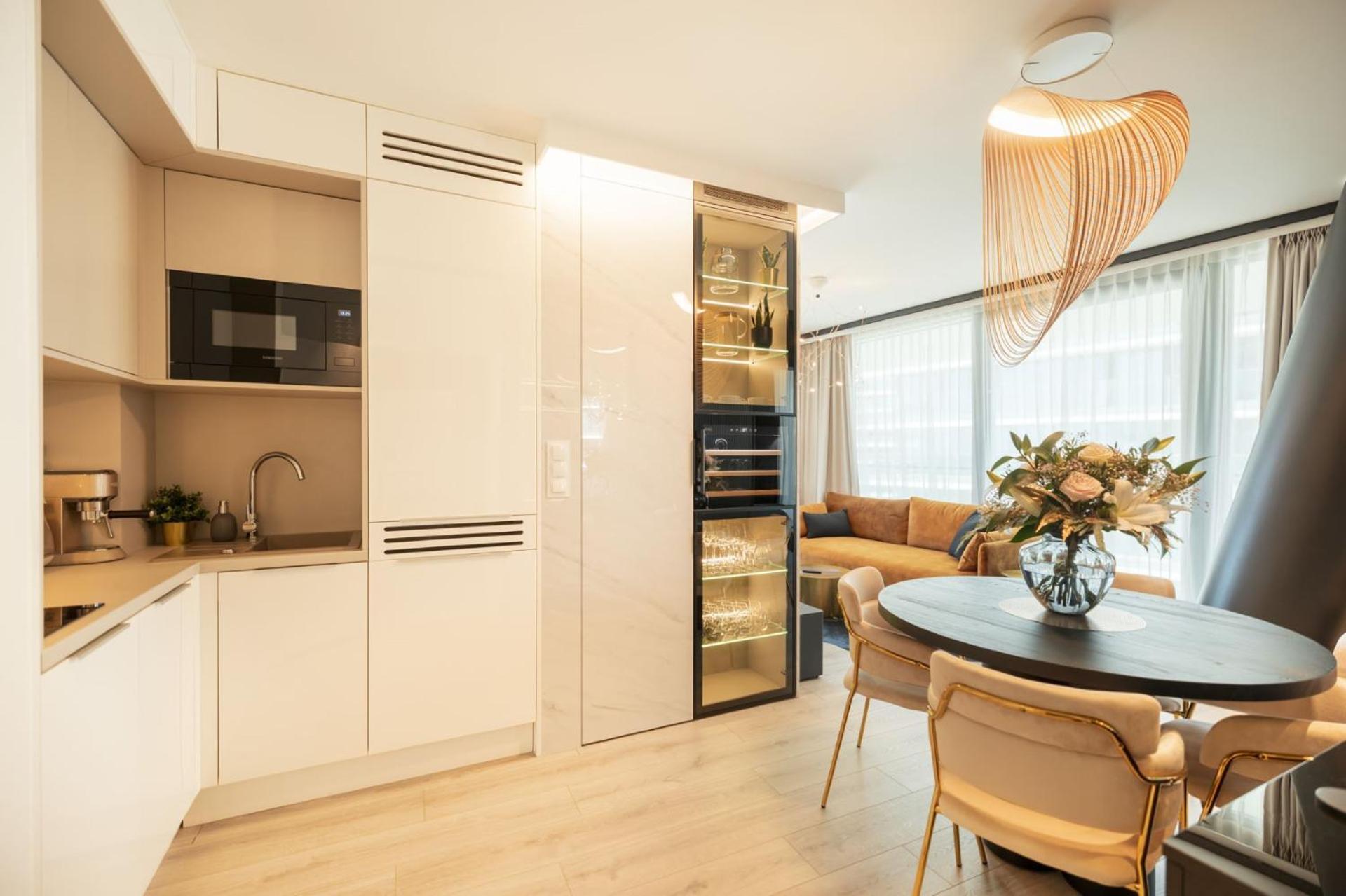 Cristallo Apartament Luxury Resort & Spa - Sea View By Renters Prestige Miedzyzdroje Esterno foto
